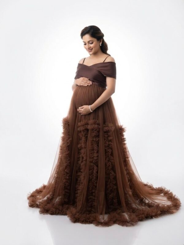 Aura maternity gown